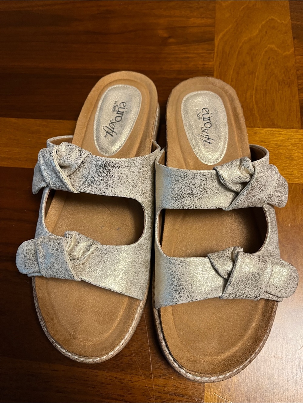 Silver Knot-Accent Women's Slide Sandals by Sofft, 9 USA size
